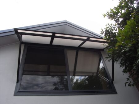 Carbolite Doorway and Patio Awnings - Image 13