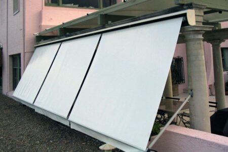 Robusta- Drop Arm Awning