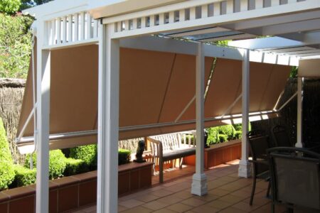 Robusta- Drop Arm Awning