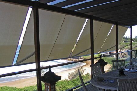 Robusta- Drop Arm Awning